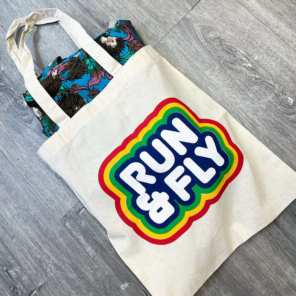 Tote-ally Free!!