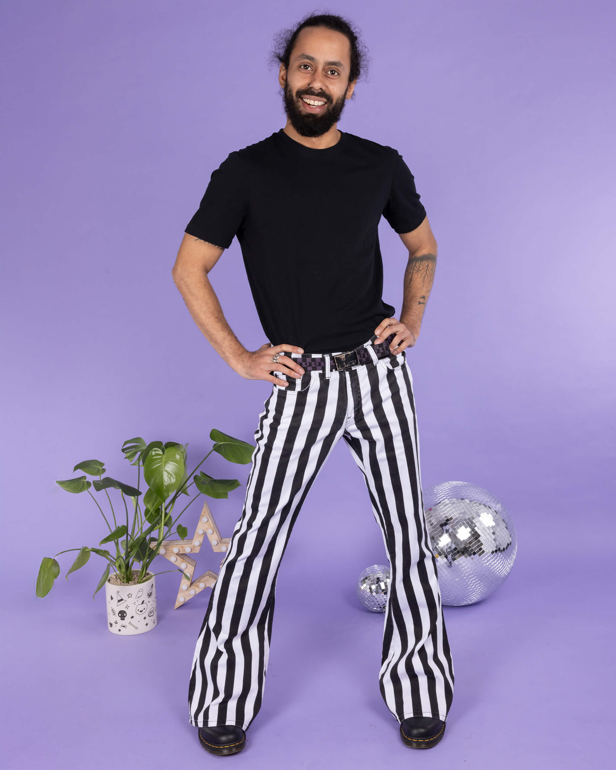 Black White Striped Bell Bottom Stretch Super Flares – Run and Fly