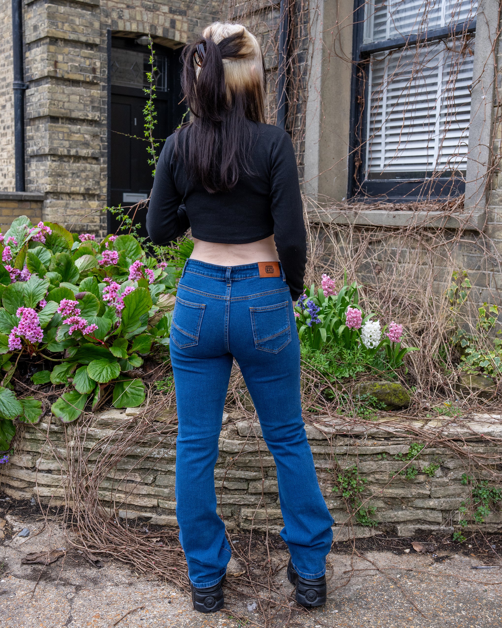 Jean Machine Stonewashed – Femme Taille 3 – Bootcut – Légèrement Usé – 99% Coton